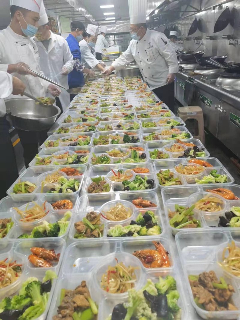 企业食堂托管:打造高效办公环境的秘密武器